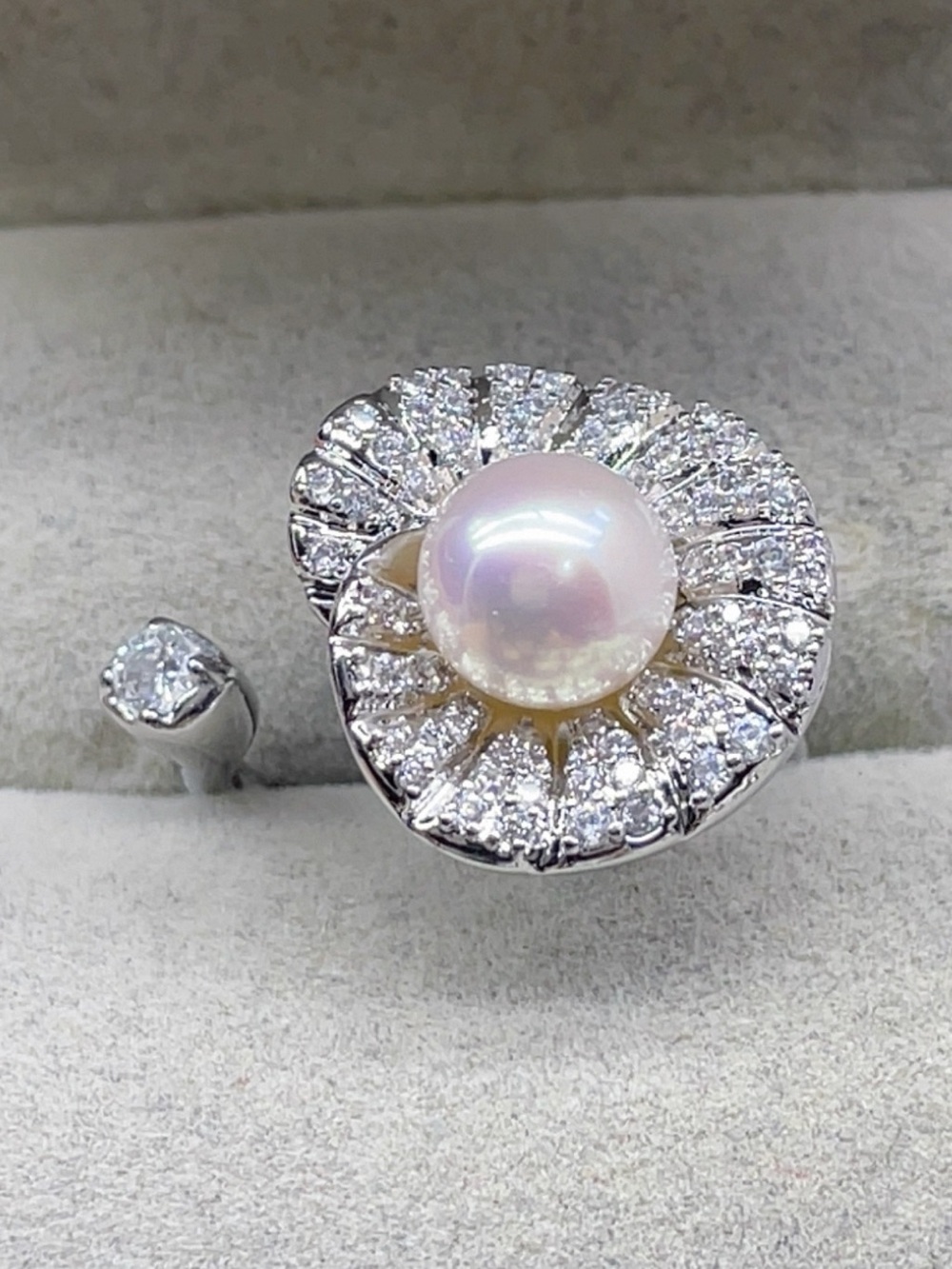 Elegant Genuine Freshwater White Pearl 8mm & Diamond Halo Ring Adjustable Size